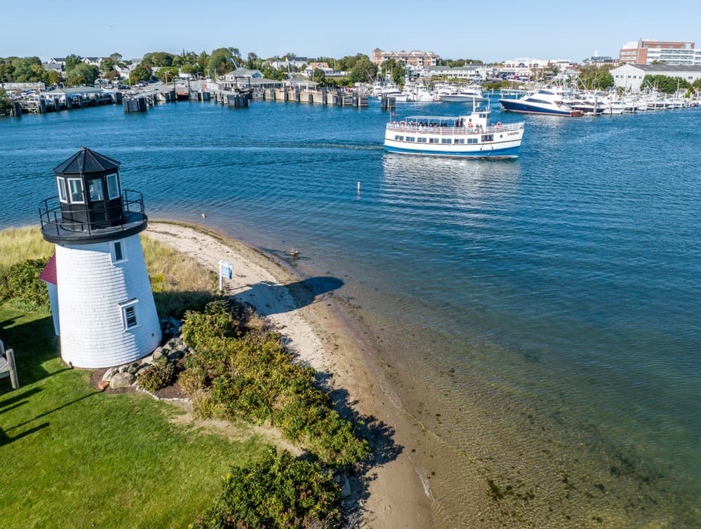 Hyannis Harbor Sightseeing Cruise